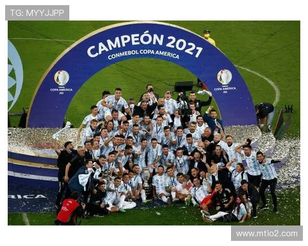 乔恩·马丁:2021决赛时祖比埃塔的送别与迎接 乔恩·马丁:2021决赛时祖比埃塔的送别与迎接